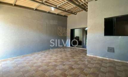 Oportunidade em Ceilandia na  QNQ 05 Linda Casa dde 03 Quartos 01 Suite Ótima Localização