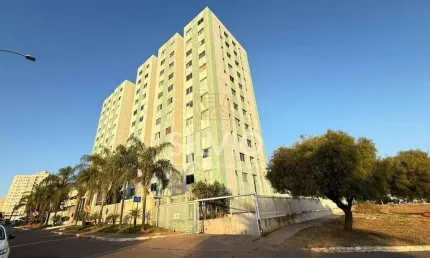Apartamento com 2 quartos para alugar na quadra qs 303 conjunto 7, samambaia sul (samambaia), brasília, 44 m2 por r$ 1.800