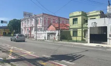 Ponto Comercial à venda no bairro Benfica - Fortaleza/CE
