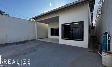 Casa com 3 quartos para alugar no Castanheiras, Porto Velho  por R$ 2.300
