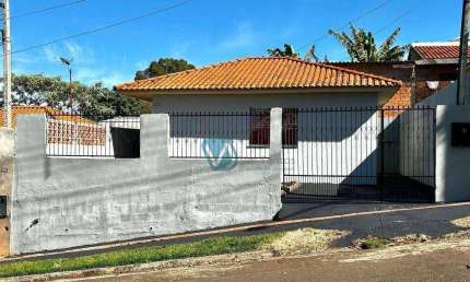 Casa com 2 dormitórios para alugar, 55 m² por R$ 1.150/mês - Residencial Vila Romana - Londrina/PR