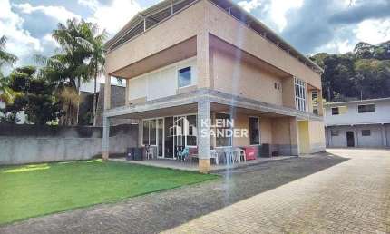 Casa com 3 dormitórios à venda, 550 m² por R$ 2.600.000,00 - Parque São Clemente - Nova Friburgo/RJ