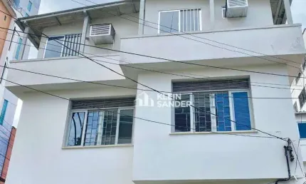 Sobrado com 3 dormitórios à venda, 150 m² por R$ 1.100.000,00 - Centro - Nova Friburgo/RJ