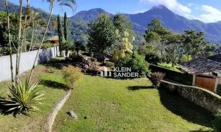 Terreno à venda, 2118 m² por R$ 849.000,00 - Cascatinha - Nova Friburgo/RJ