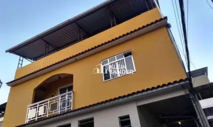 Sobrado com 2 dormitórios à venda, 72 m² por R$ 250.000,00 - Olaria - Nova Friburgo/RJ