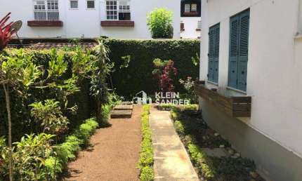 Apartamento térreo com 2 dormitórios à venda, 75 m² por R$ 560.000 - Olaria - Nova Friburgo/RJ