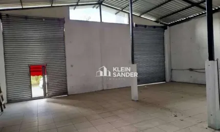 Galpão à venda, 130 m² por R$ 480.000,00 - Jardim Califórnia - Nova Friburgo/RJ