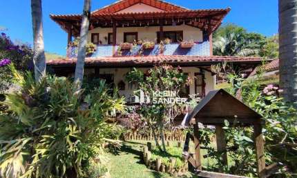 Casa com 5 dormitórios à venda, 192 m² por R$ 950.000,00 - São Pedro da Serra - Nova Friburgo/RJ
