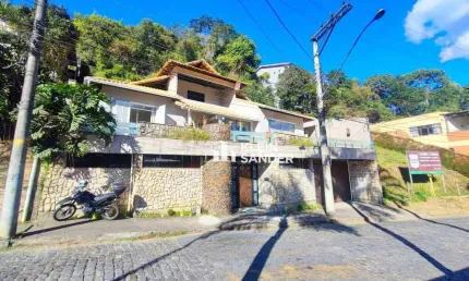 Casa com 3 dormitórios à venda, 460 m² por R$ 1.700.000,00 - Duas Pedras - Nova Friburgo/RJ