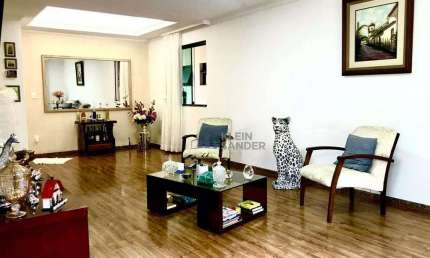 Casa com 4 dormitórios à venda, 163 m² por R$ 890.000,00 - Braunes - Nova Friburgo/RJ