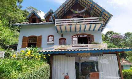 Casa com 4 dormitórios à venda, 370 m² por R$ 1.750.000,00 - Mury - Nova Friburgo/RJ