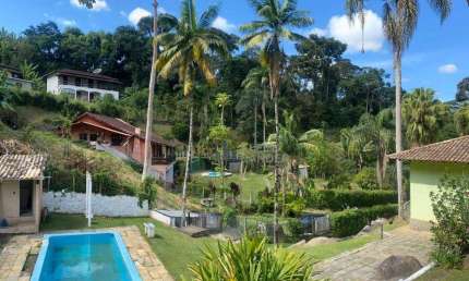 Chácara com 3 dormitórios à venda, 1200 m² por R$ 980.000,00 - Amparo - Nova Friburgo/RJ