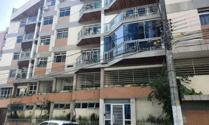 Apartamento com 3 dormitórios à venda, 193 m² por R$ 980.000,00 - Centro - Nova Friburgo/RJ