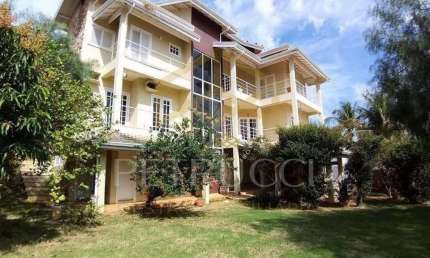 Casa com 4 dormitórios à venda, 448 m² por R$ 1.920.000,00 - Condomínio Moinho de Vento - Valinhos/SP