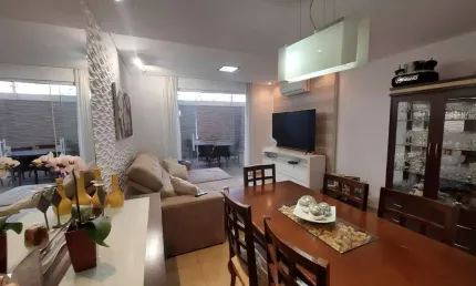 Casa com 3 dormitórios à venda, 89 m² por R$ 745.000,00 - Jardim Conceição (Sousas) - Campinas/SP