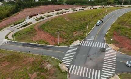 Terreno à venda na Avenida Benedito Alves Barbosa Sobrinho, 852, Jardim Santa Filomena, Itatiba