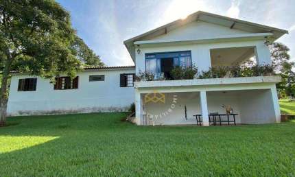 Chácara com 6 dormitórios à venda, 7260 m² por R$ 2.000.000,00 - Centro - Itaí/SP