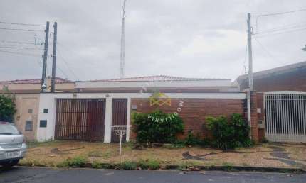 CASA TÉRREA COM PISCINA  A VENDA NO NOVA EUROPA EM CAMPINAS!