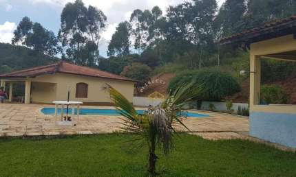 CHÁCARA À VENDA EM NAZARÉ PAULISTA  12.000 M² COM LAGO, PISCINA E POMAR