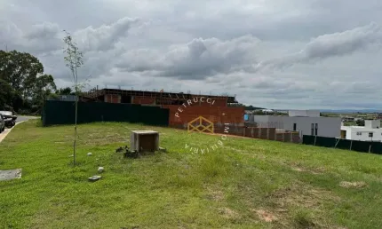 Terreno à venda, 680 m² por R$ 1.550.000,00 - Parque Villa dos Pinheiros - Indaiatuba/SP