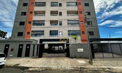 Belíssimo apartamento com localização privilegiada em Jaguariúna