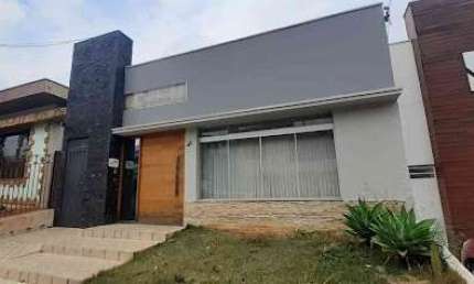 Casa com 4 dormitórios para alugar, 202 m² - Centro - Vinhedo/SP