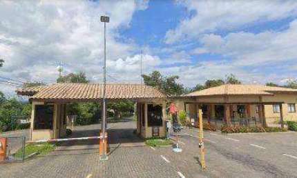 Casa a venda com 4 suites no Condomínio Vale da Santa Fé em Vinhedo.