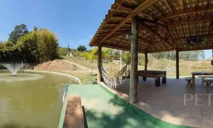 Sítio com 3 dormitórios à venda, 36300 m² por R$ 1.890.000,00 - Área Rural	 - Amparo/SP