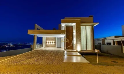 Casa a venda de 4 quartos no Condomínio Campo de Toscana em Vinhedo