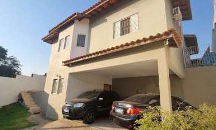 Casa com 3 dormitórios à venda, 264 m² por R$ 900.000,00 - Jardim Emilia - Valinhos/SP
