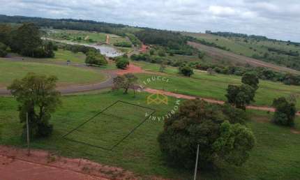 Terreno à venda, 450 m² por R$ 85.000,00 - Vila Cantizani - Águas de Santa Bárbara/SP