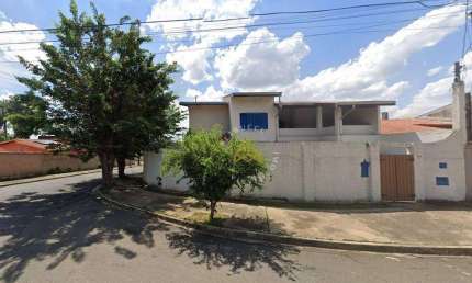 CASA / SOBRADO RESIDENCIAL / COMERCIAL, DE ESQUINA, COM EDÍCULA.