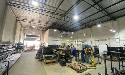BARRACÃO À VENDA, 390 M² NO RESIDENCIAL ÁGUA BRANCA - BOITUVA/SP
