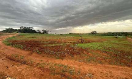ÁREA À VENDA, 38000 M² POR EM SOBRADINHO - MONTE MOR/SP