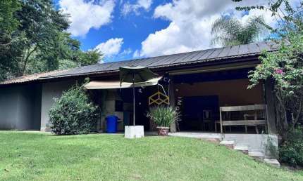 Casa com 3 dormitórios, 240 m² - venda ou aluguel - Caixa D'água - Vinhedo/SP