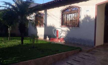 Casa à venda no Jardim Igapó em Londrina.   - Com 4 quartos sendo 1 suíte