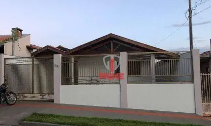 Casa à venda no Conjunto Habitacional Alexandre Urbanas em Londrina.