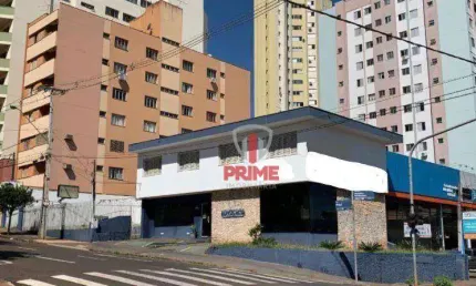 Prédio à venda no centro de Londrina. Imóvel Comercial com recuo para estacionamento para 4 carros, estacionamento privativo na lateral. Piso térreo c