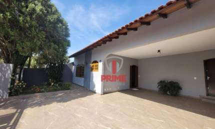 Casa com 4 quartos à venda na Rua Presidente Bernardes, 71, Andrade, Londrina