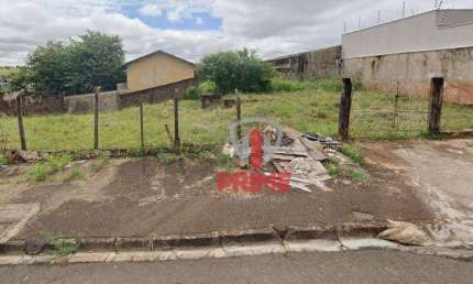Terreno à venda no Jardim Imagawa em Londrina. Com 331m², Zona Norte,  de esquina, sem benfeitorias. Terreno oferece oportunidades em um cenário de co