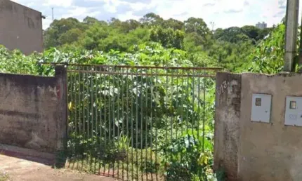 Terreno à venda no Parque das Industrias em Londrina.   - Com 4.500m2, ótima localização.
