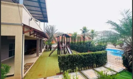 Apartamento à venda no condomínio Residencial Spazio Las Vegas, próximo Avenida Inglaterra, em Londrina. Cobertura Duplex, com 118m2 área privativa.