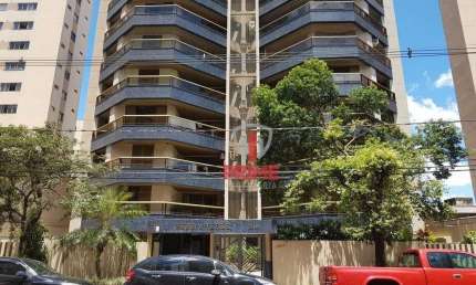 Apartamento à venda no centro de Londrina. Com 3 quartos sendo 1 suíte, sala de estar e jantar, sacada, lavabo, cozinha, área de serviço, despensa, ba