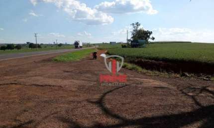 Terreno à venda em Cambé.  -  À 100 metros da cabeceira da pista. ZI de Cambé.
