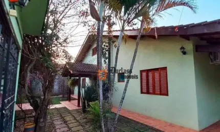 Chácara com 3 dormitórios à venda, 1100 m² por R$ 2.340.000,00 - Jardim Estância Brasil - Atibaia/SP