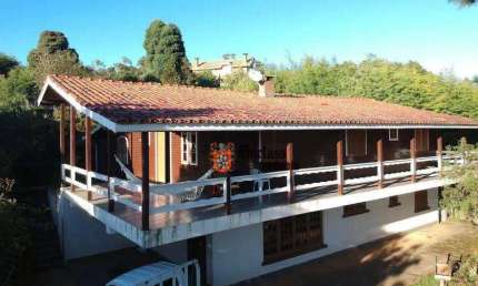 Chácara com 5 dormitórios à venda, 1000 m² por R$ 780.000,00 - Vila Natal - Campos do Jordão/SP