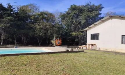 Chácara com 3 dormitórios à venda, 3700 m² por R$ 694.000,00 - Bairro do Barreiro - Extrema/MG