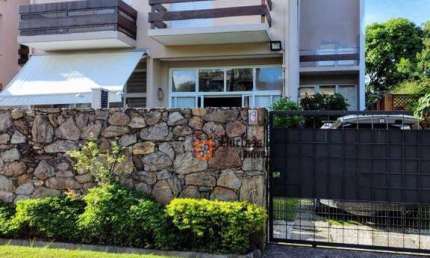 Sobrado com 3 dormitórios à venda, 158 m² por R$ 1.200.000 - Praia do Arrastão - São Sebastião/SP
