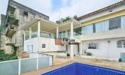 Casa com 5 dormitórios à venda, 300 m² por R$ 2.000.000,00 - Jardim Praiano - Guarujá/SP