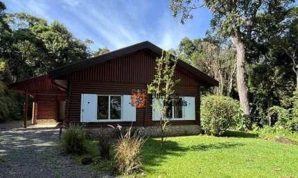 Casa com 3 suítes à venda, 185 m² por R$ 1.630.000 - Monte Verde - Camanducaia/MG